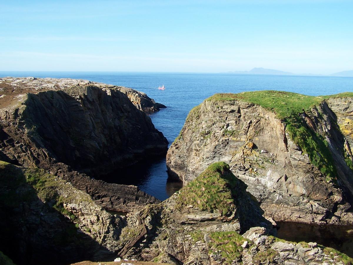 Dolphin Hotel Inishbofin Exterior foto